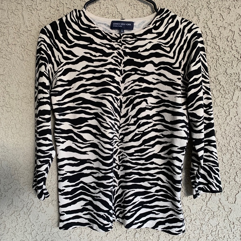 JONES NEW YORK sweater!